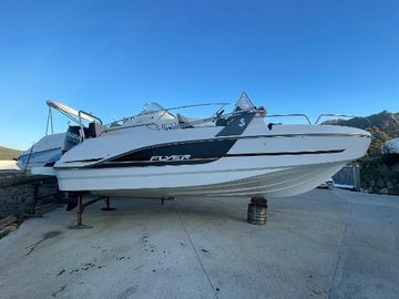 2019 Beneteau Flyer 6.6 Sundeck