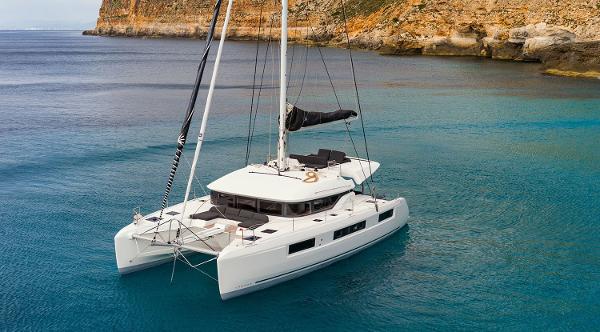 2022 Lagoon 50