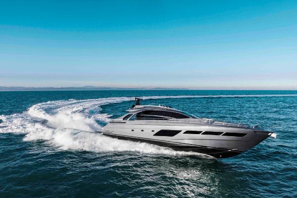 2021 Pershing 8X