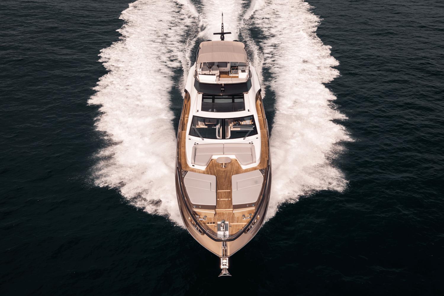 Azimut S8