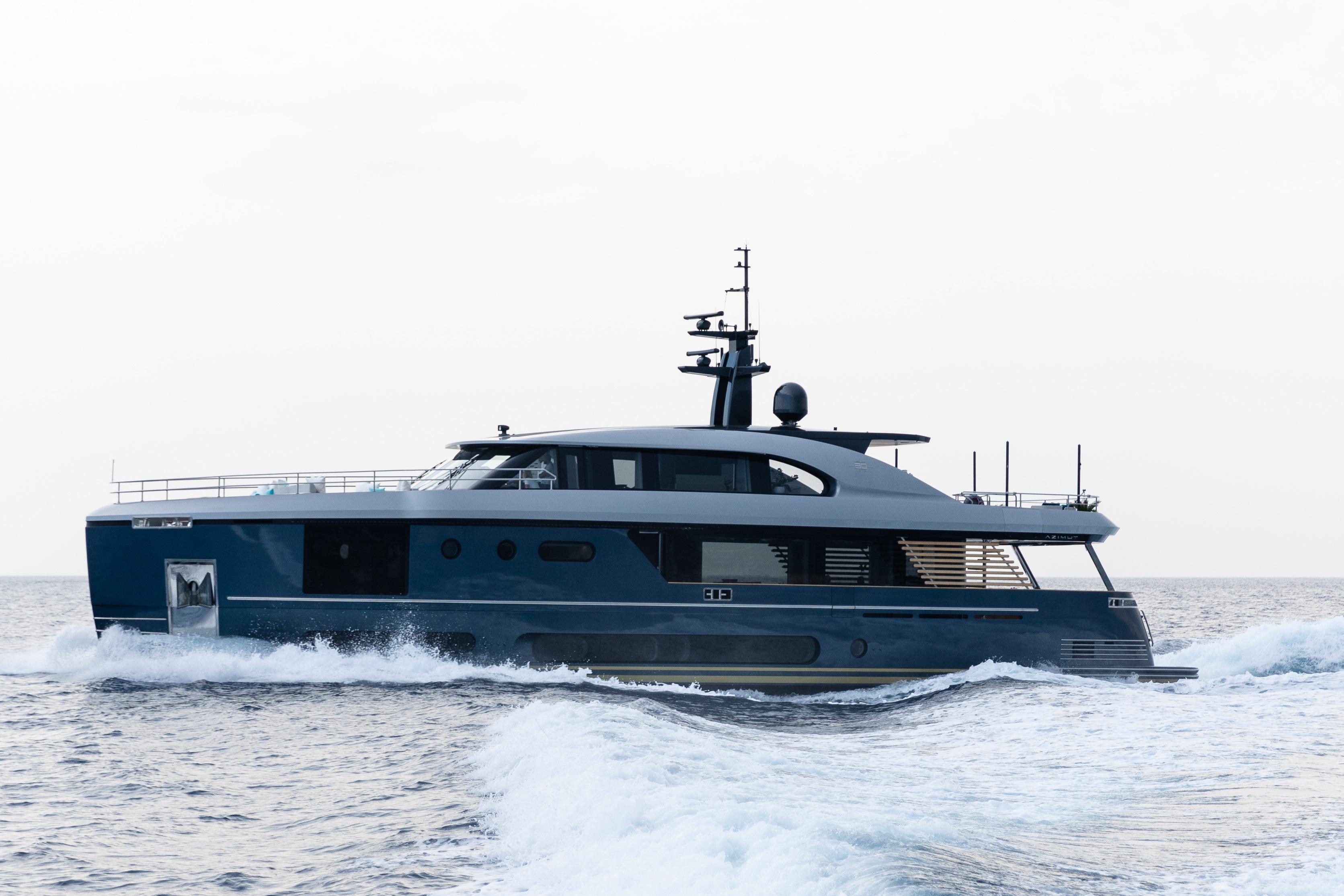 2022 Azimut Magellano 30M