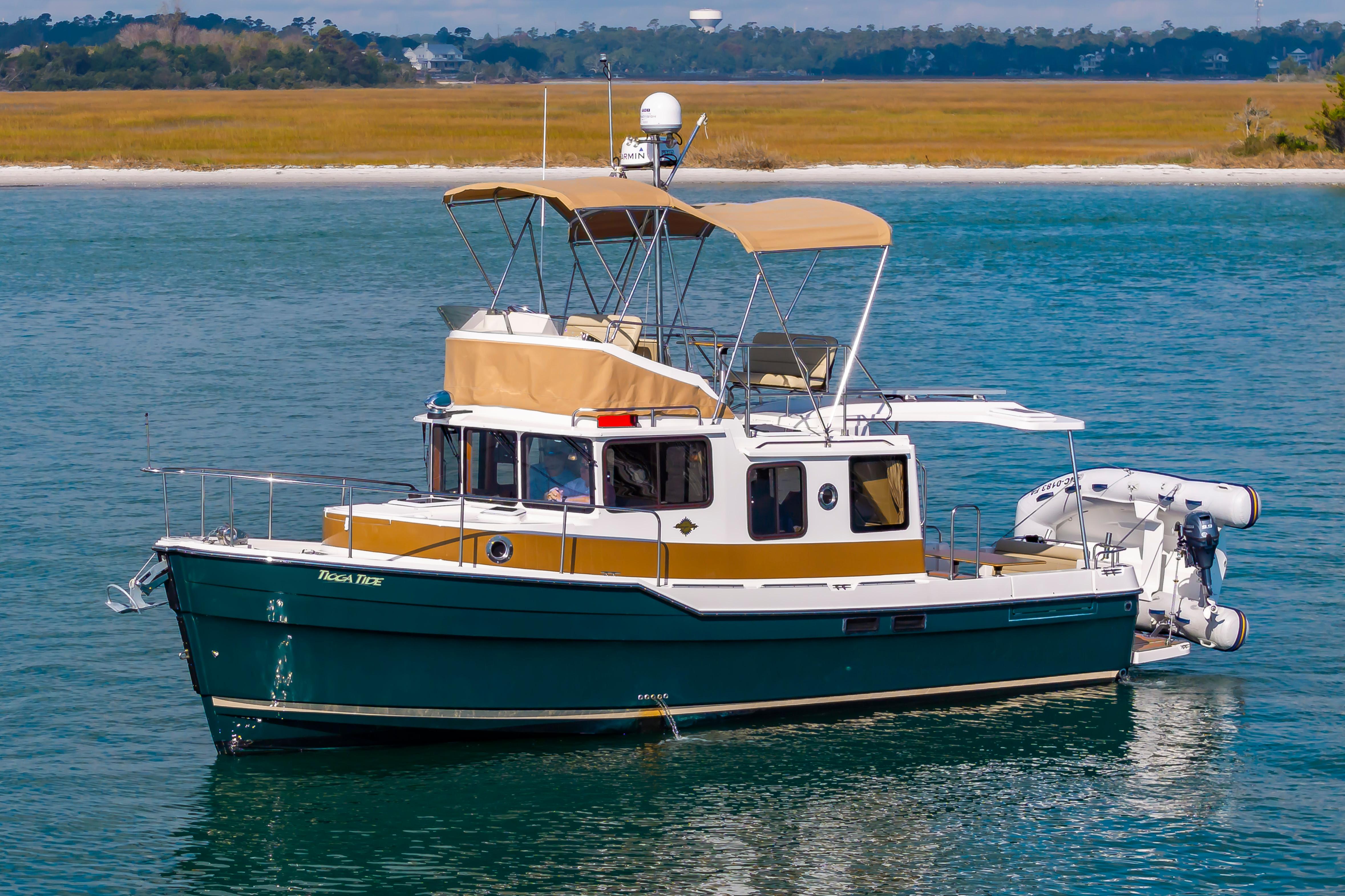 2023 Ranger Tugs 31 Command Bridge