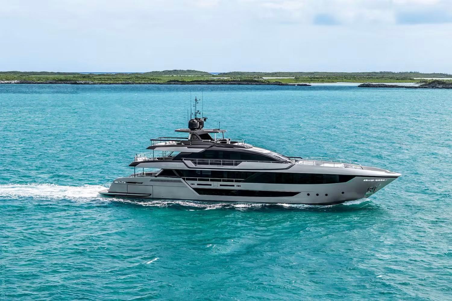2026 Riva 130' Bellissima