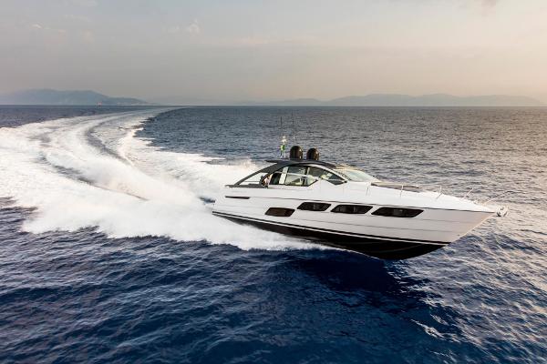 2024 Pershing 5x