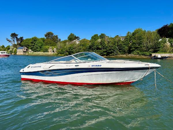 2000 Four Winns 210 Horizon