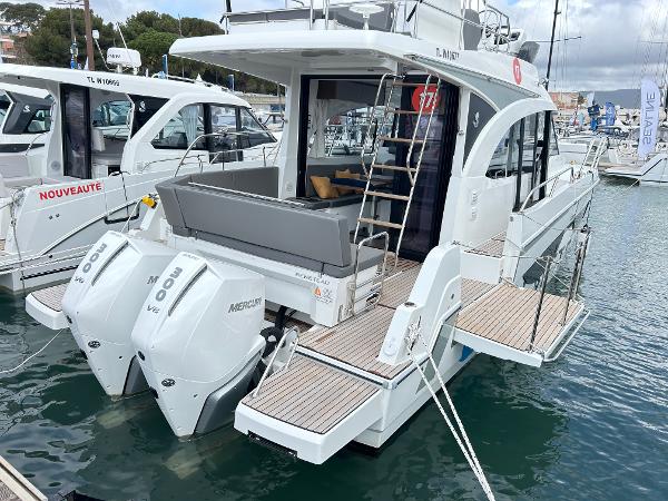 2025 Beneteau Antares 11 Fly