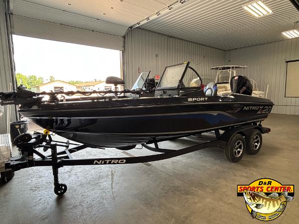 2025 Nitro ZV20 Sport Pro