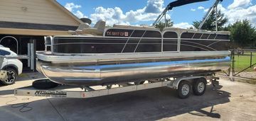 2014 Silver Wave 220 Island