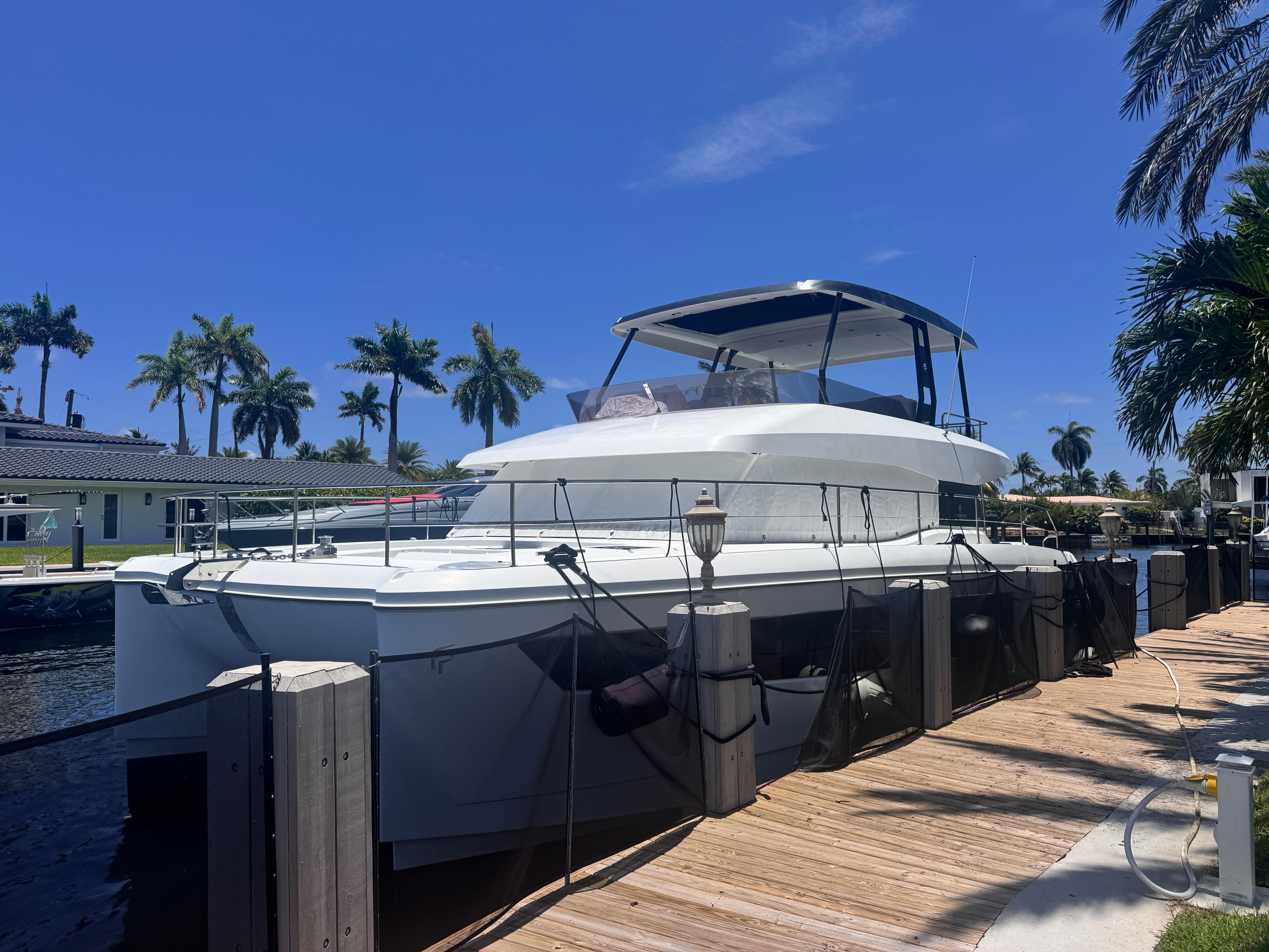 Fountaine Pajot MY6 Catamaran Fountaine Pajot MY6