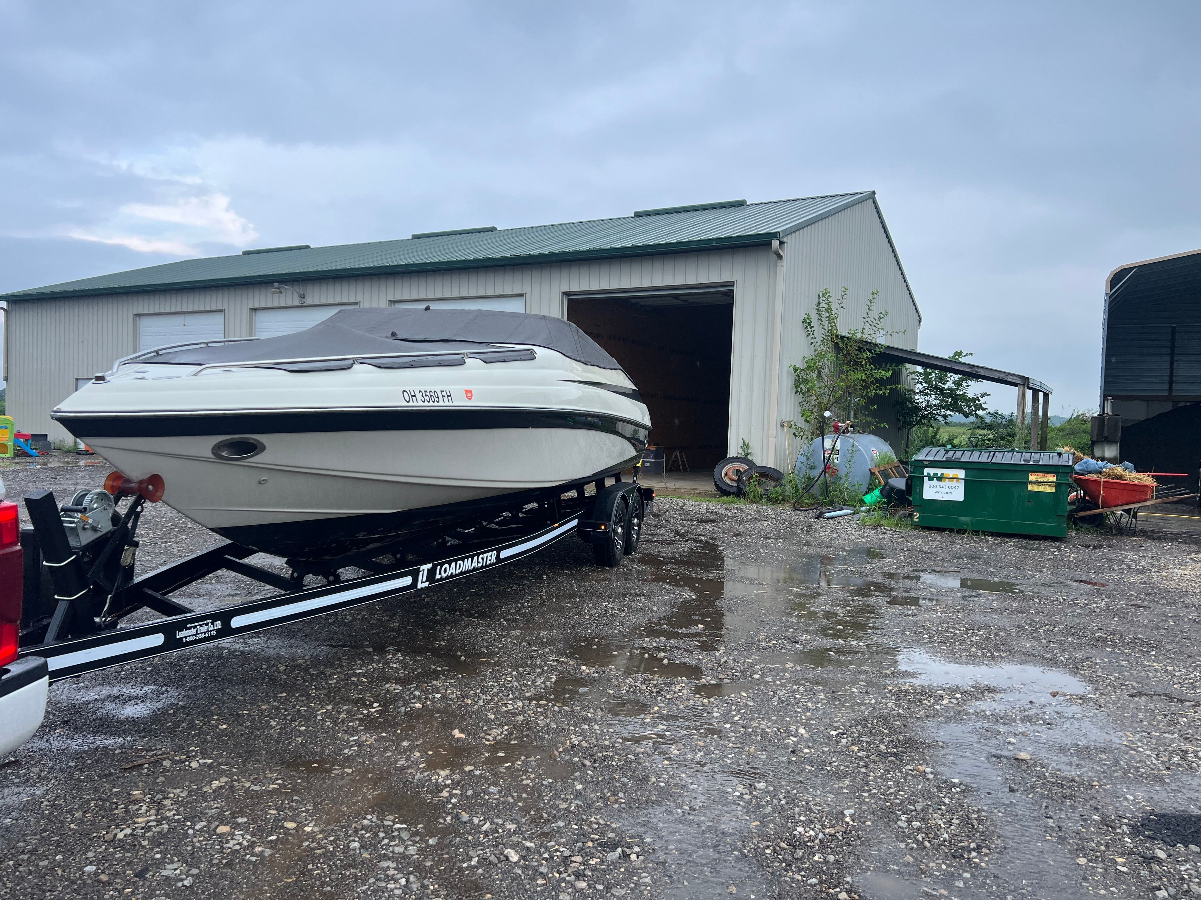 1998 Crownline 266BR