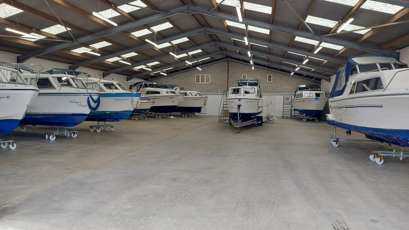 2000 Viking River/canal Cruiser