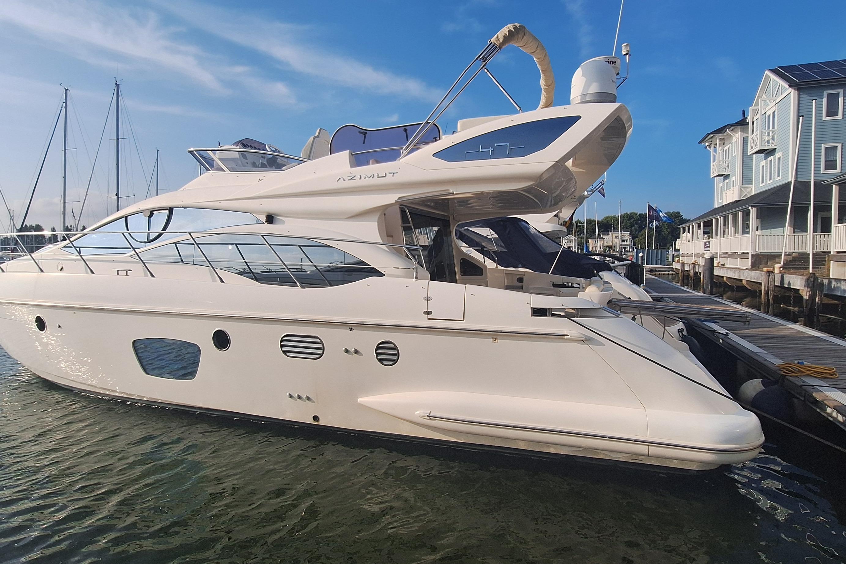 2007 Azimut 47 Fly