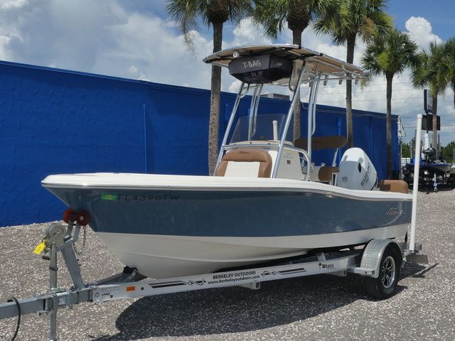 2023 Pioneer Islander 180