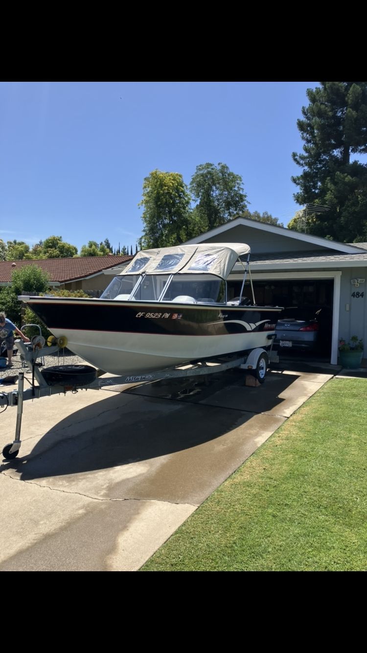 2001 Monarch King 190
