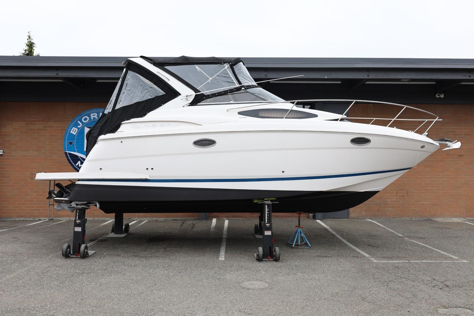 2014 Regal 30 Express