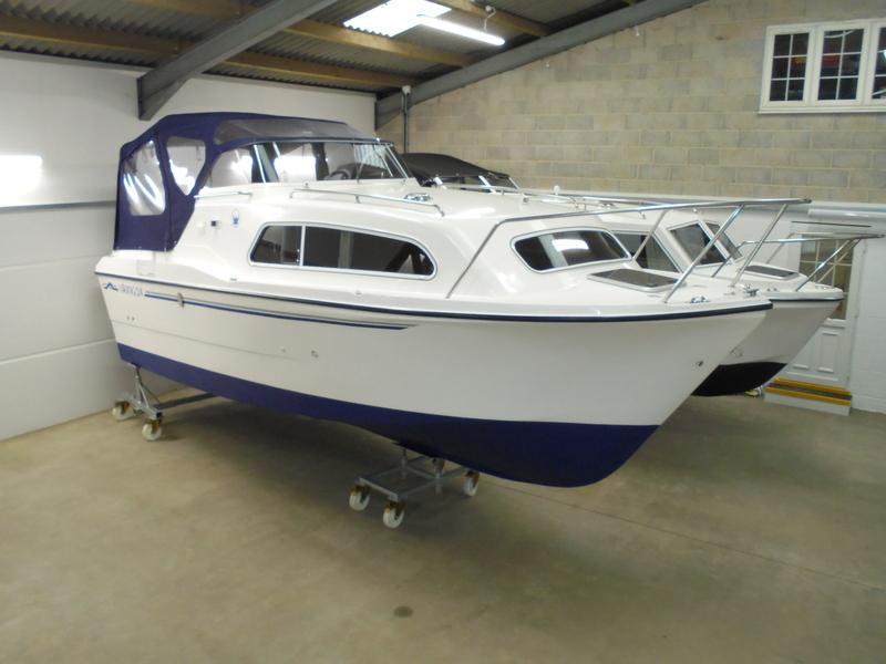 2023 Viking 24 HiLine Wide Beam