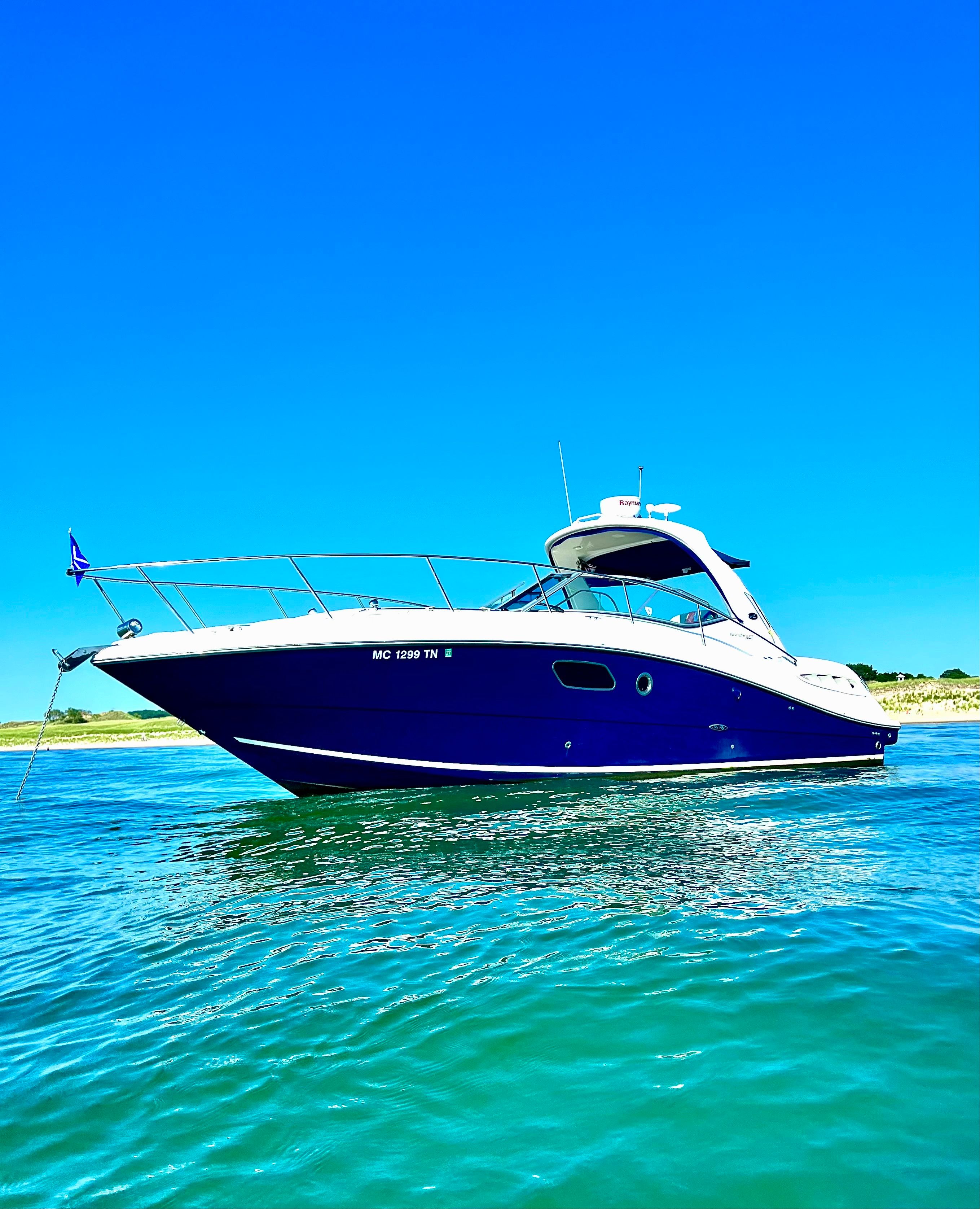 2011 Sea Ray 350 Sundancer