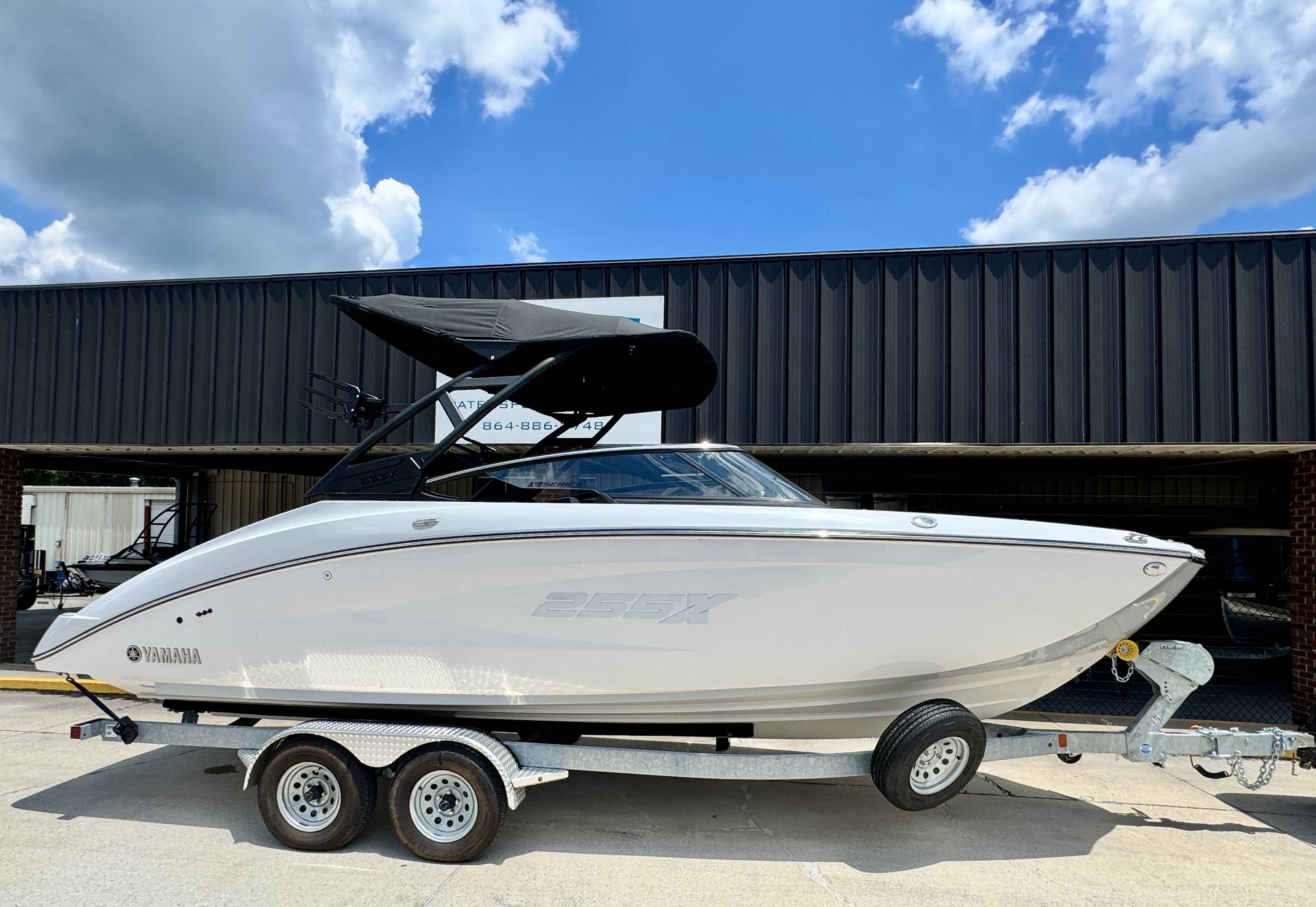 2024 Yamaha Boats 255X
