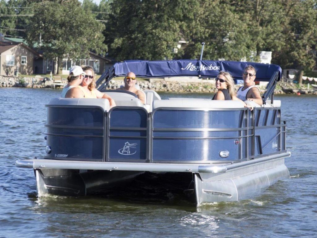 2019 Misty Harbor Biscayne Bay RF B2285RF, Okoboji Iowa