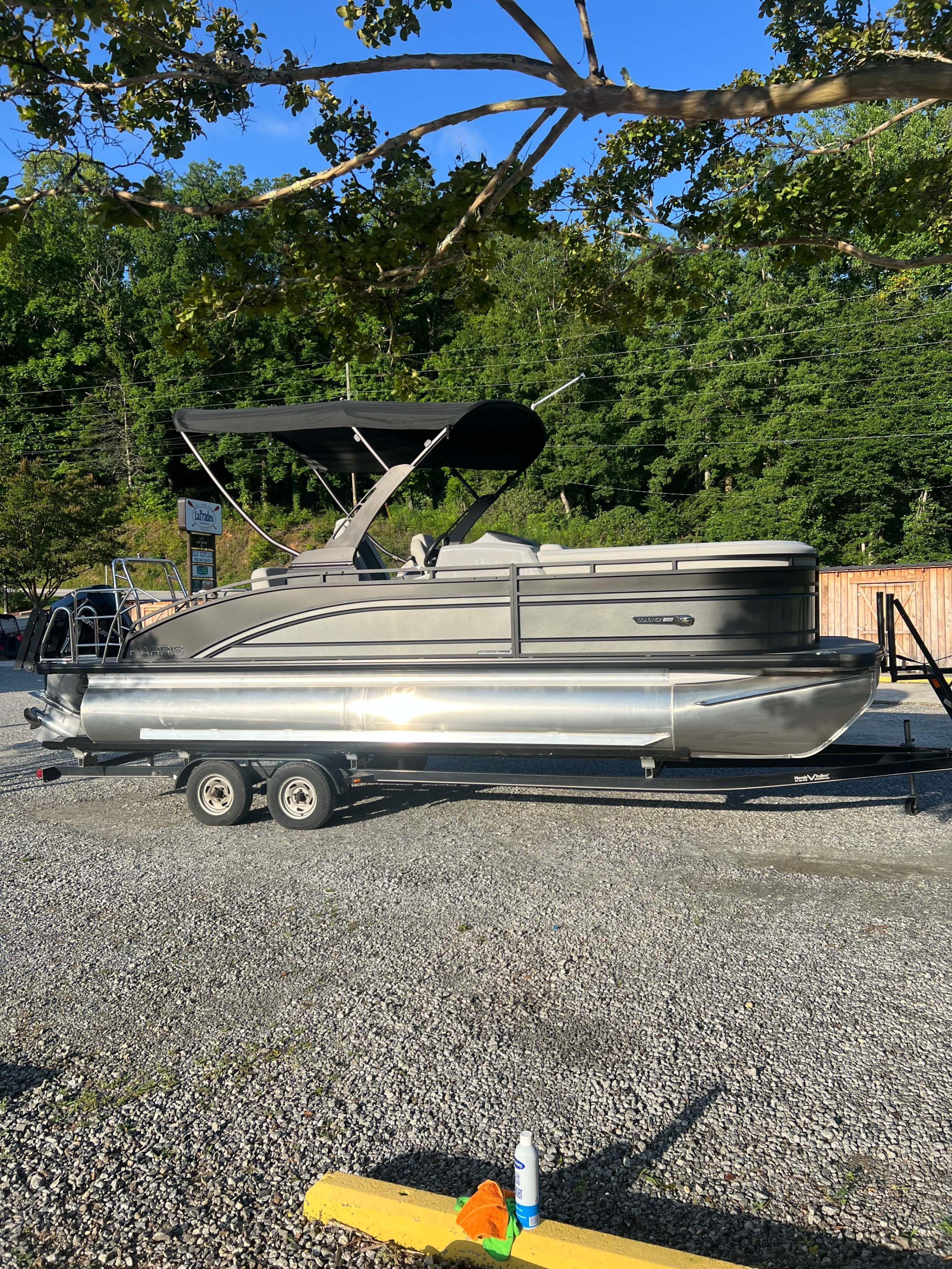 2026 Harris 230 Solstice