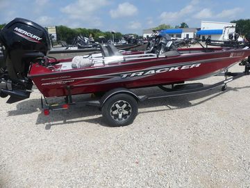 2020 Tracker Pro Team 175 TXW Tournament Edition