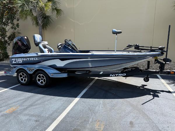 2025 Nitro Z19