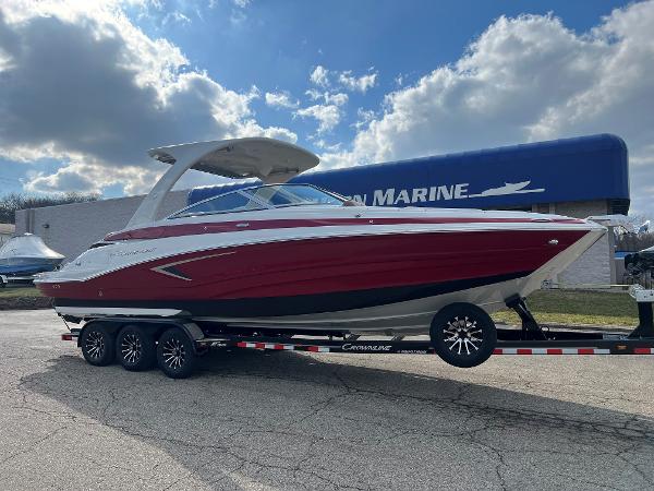 2024 Crownline E305