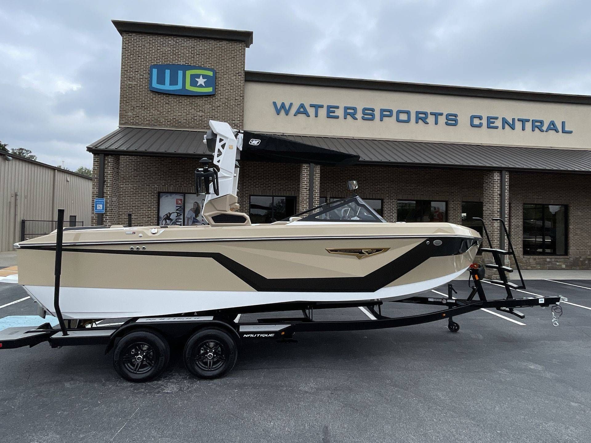 Nautique S23