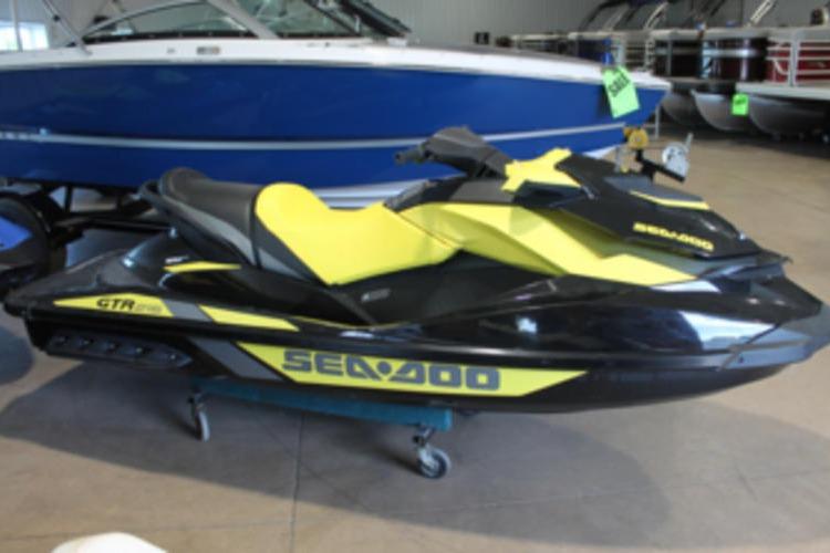 2016 Sea-Doo GTR 215