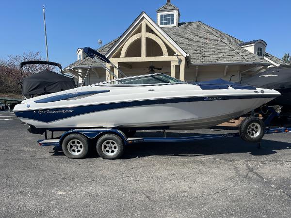 2008 Crownline 23SS