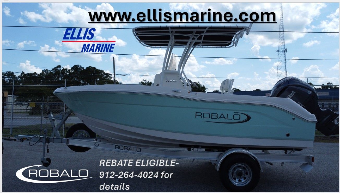 Robalo R180 Center Console