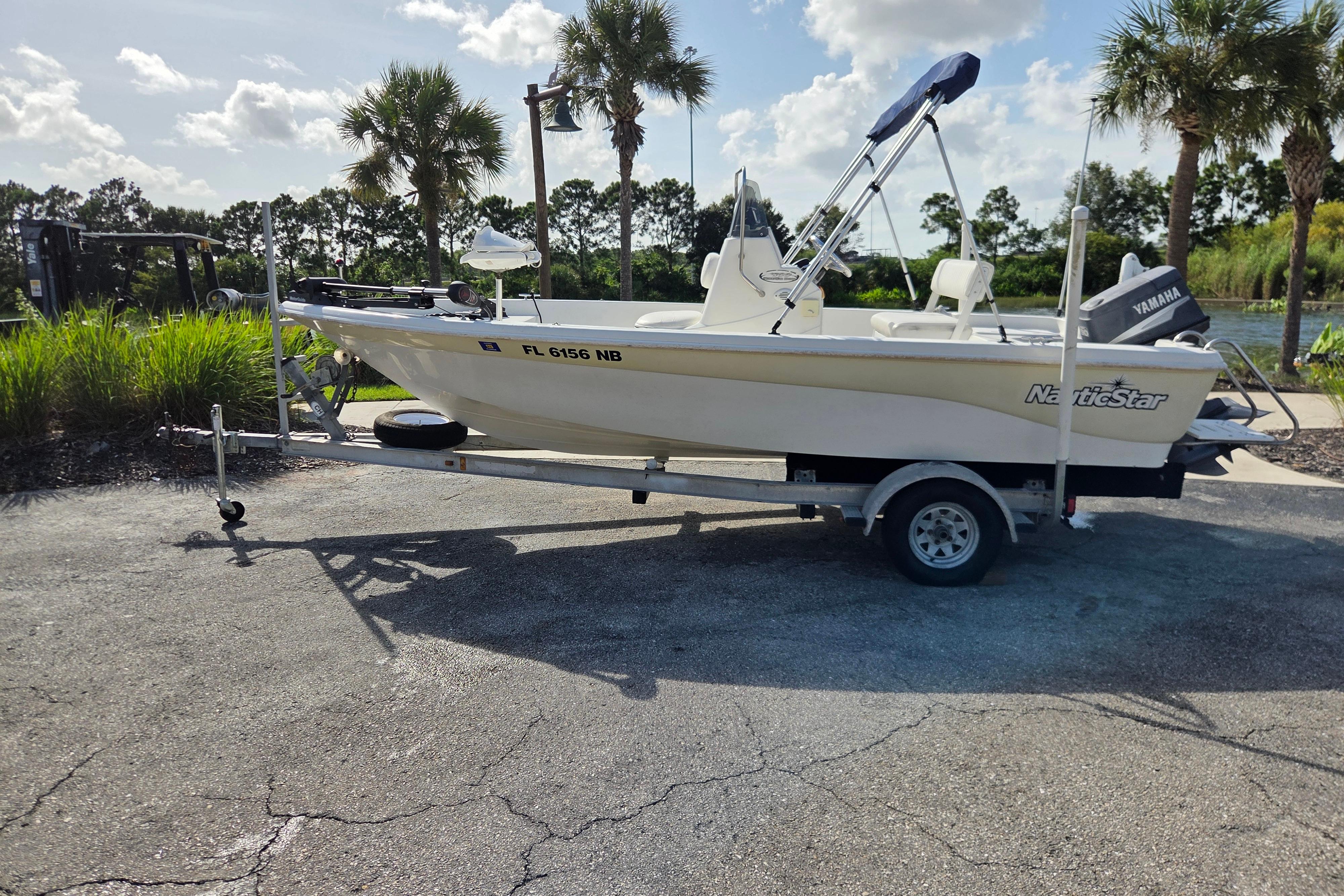 2005 NauticStar 1800 Nautic Bay