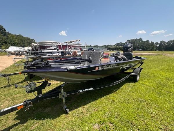 2019 Bass Tracker PRO TEAM 175 TF