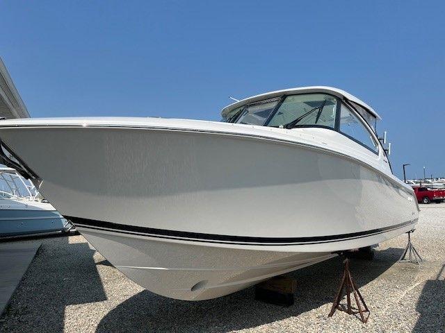 2025 Pursuit DC 306 Dual Console