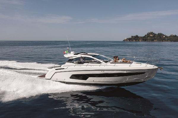 2025 Azimut Atlantis 45