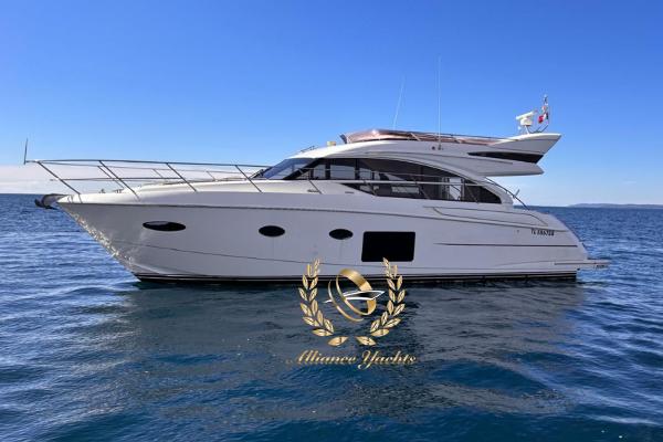 2013 Princess 52 Flybridge