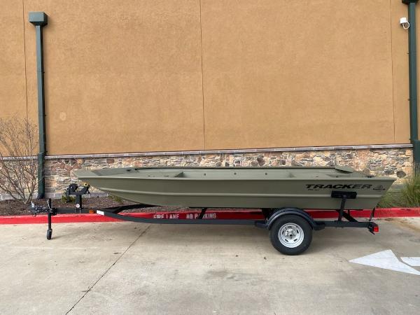 2025 Tracker Grizzly 1754 Jon