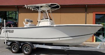 2024 Mako 214 Center Console