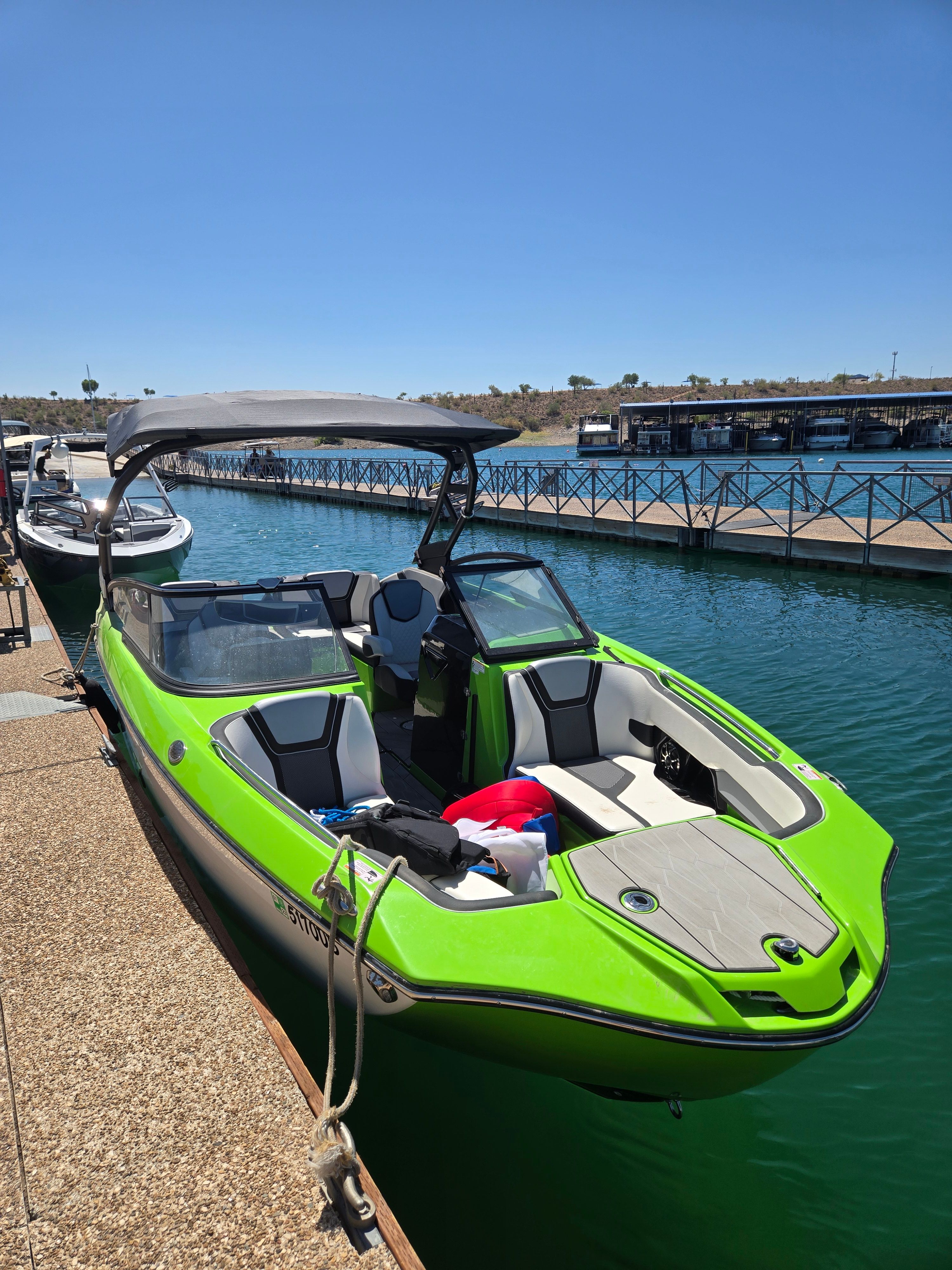 2022 Yamaha Boats 255XD