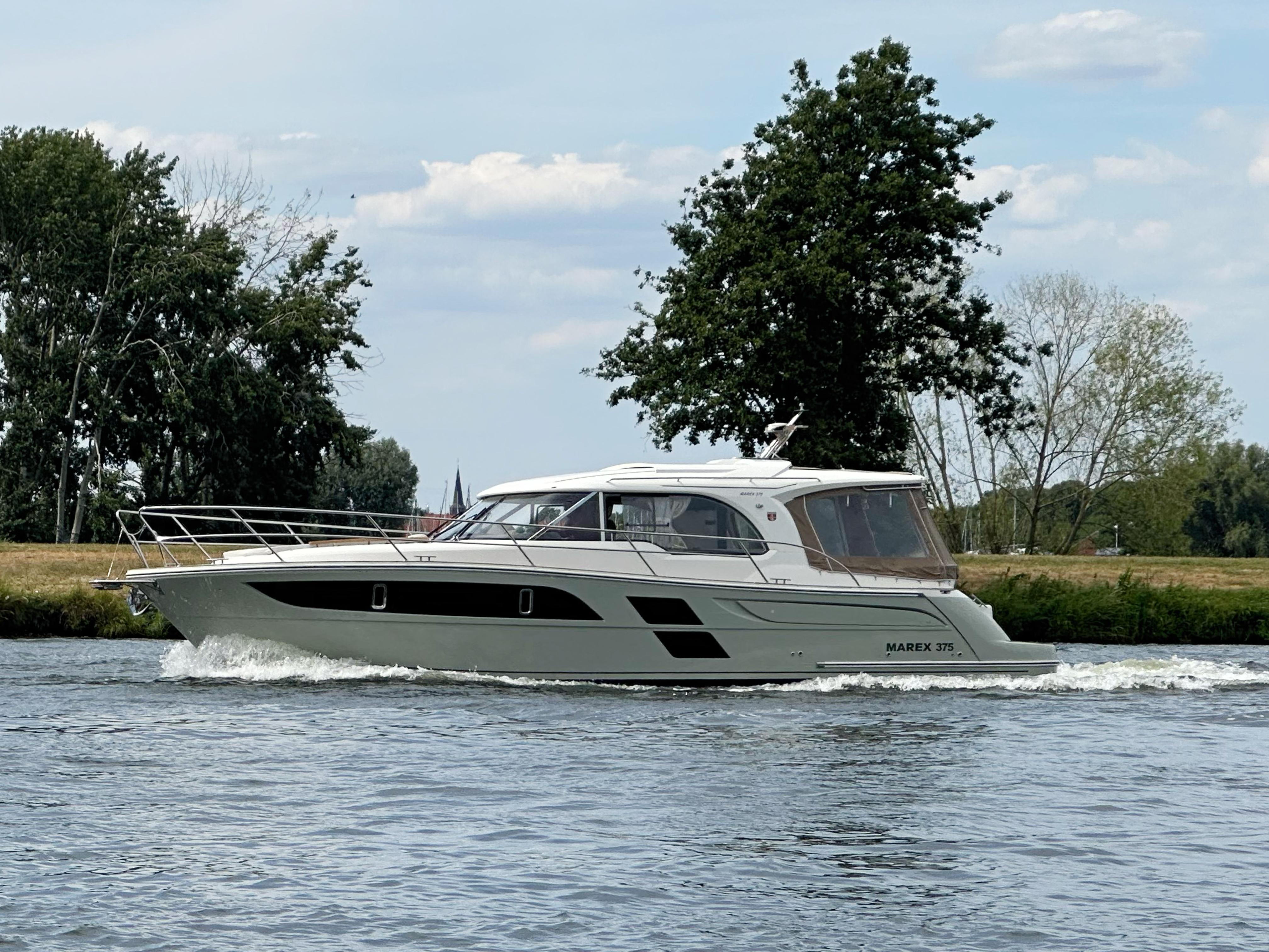 2021 Marex 375