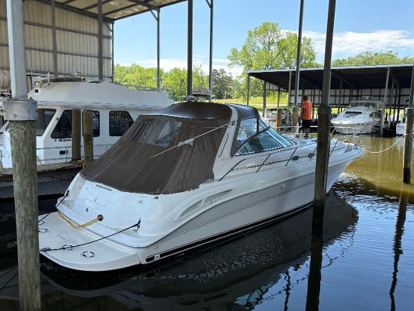 1999 Sea Ray 410 Express Cruisers
