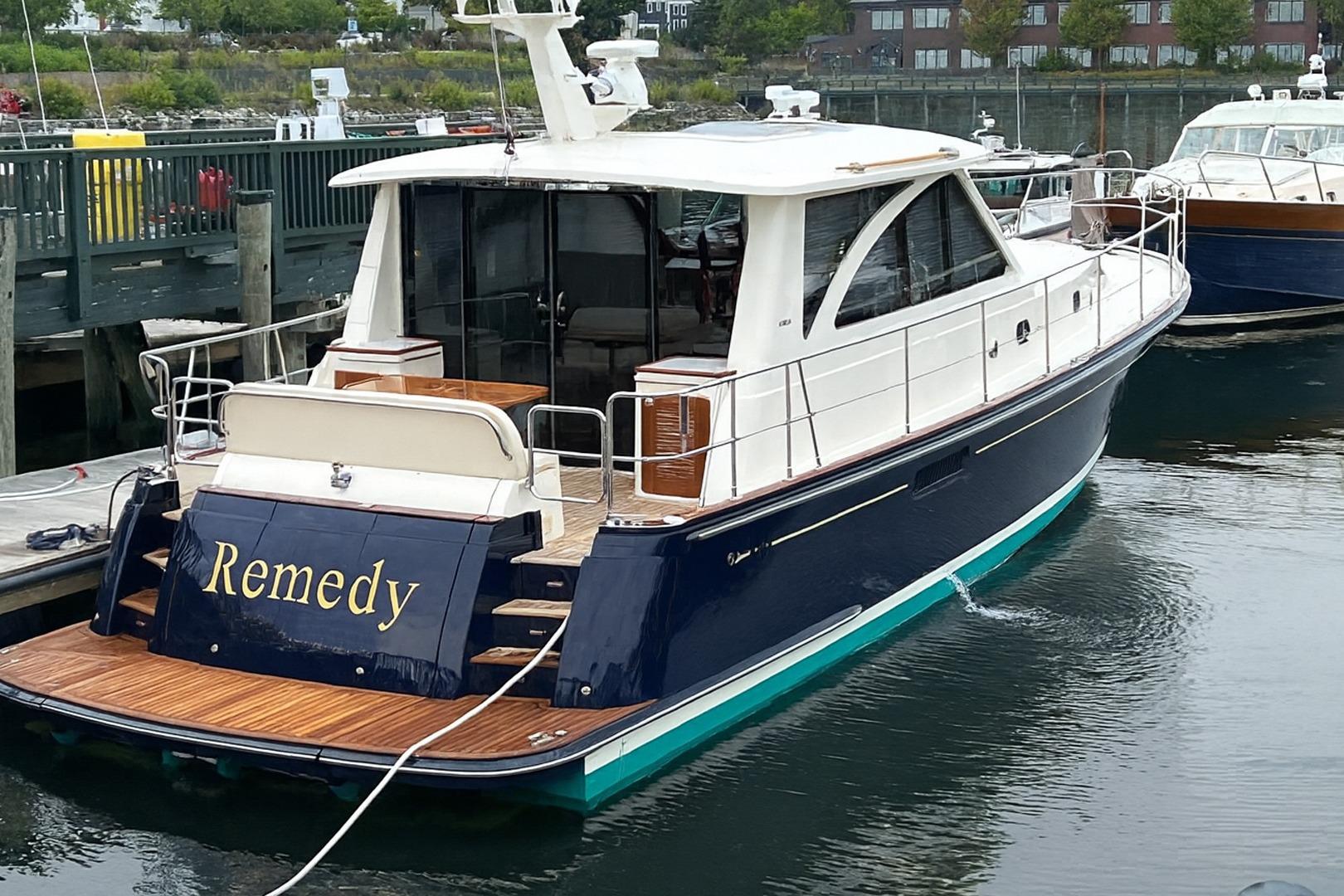2014 Hunt Yachts 44