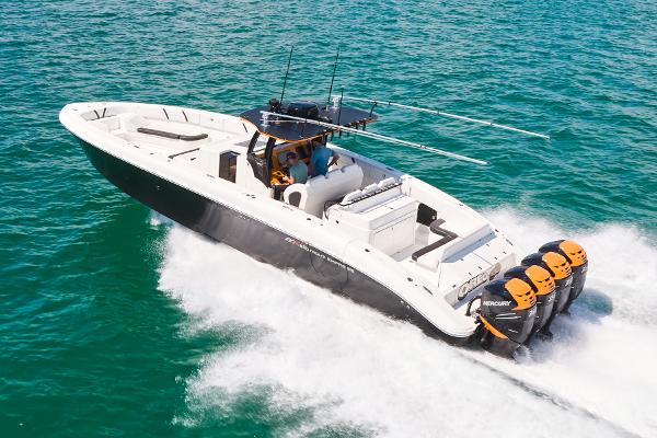 2016 Midnight Express 43' Open
