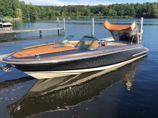 2019 Chris-Craft Corsair 27