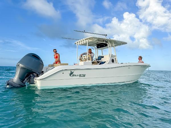 2017 Key West Billistic 261 Center Console
