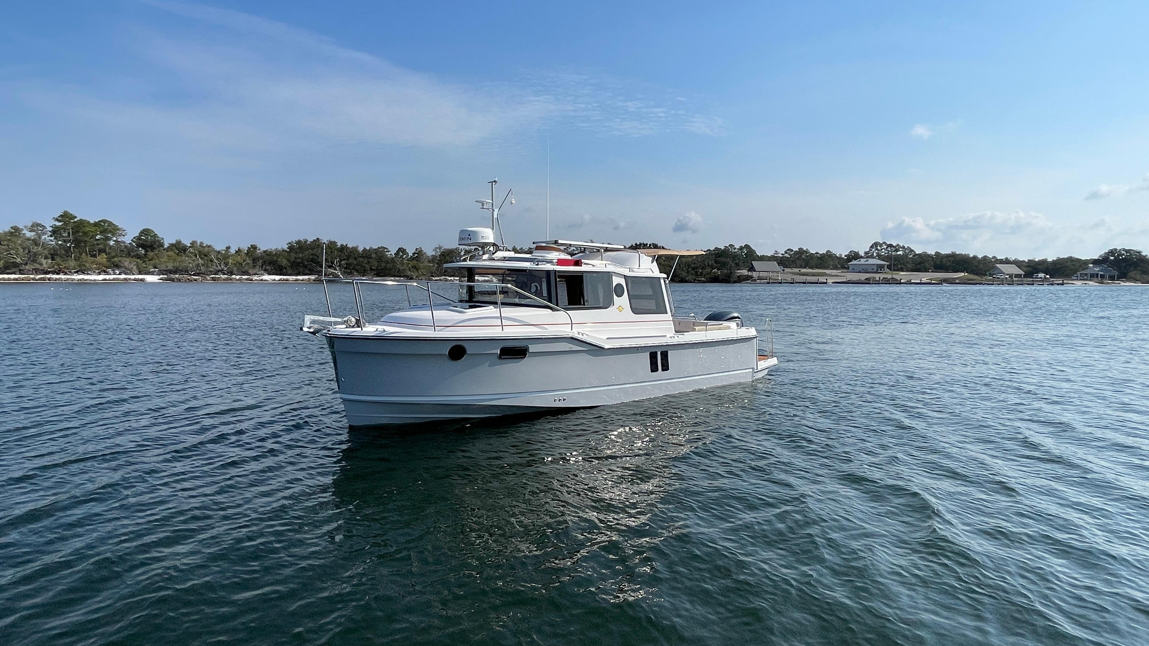 2024 Ranger Tugs R-25
