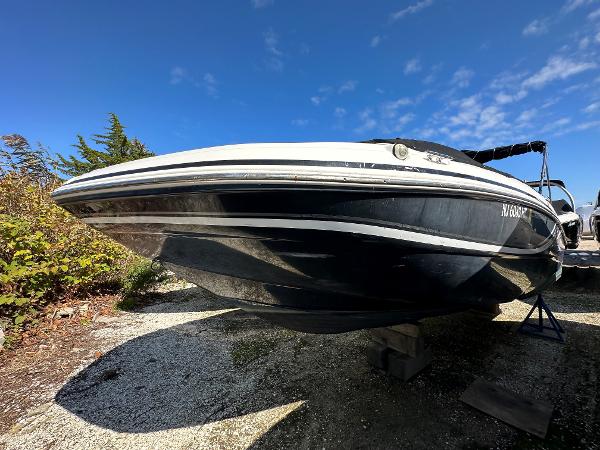 2013 Hurricane 2200 DC OB