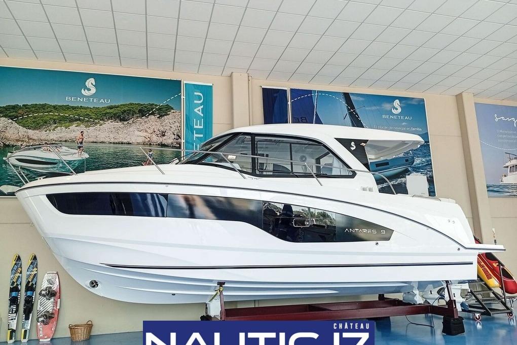 2026 Beneteau Antares 9 V2