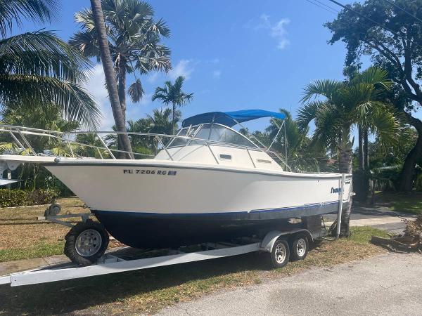 1997 Shamrock 22 Predator