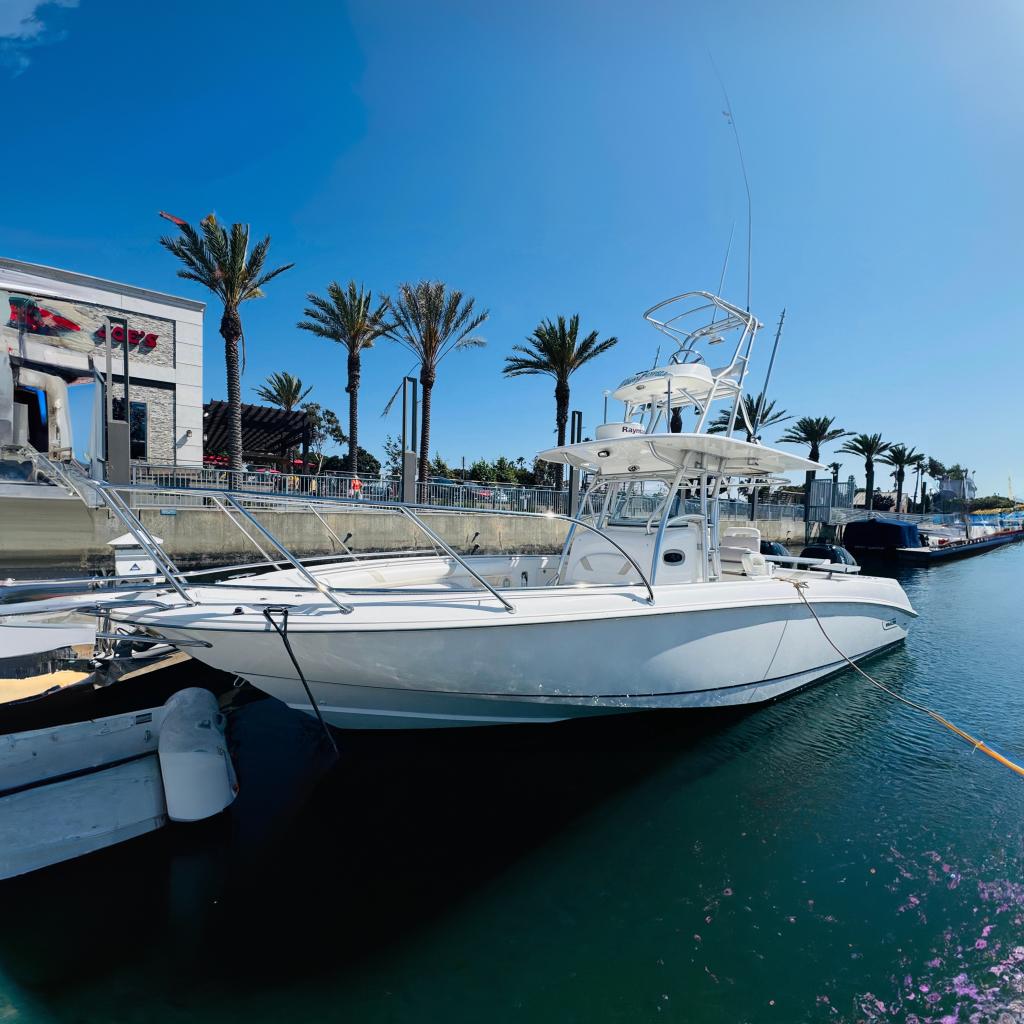 2007 Boston Whaler 320 Outrage
